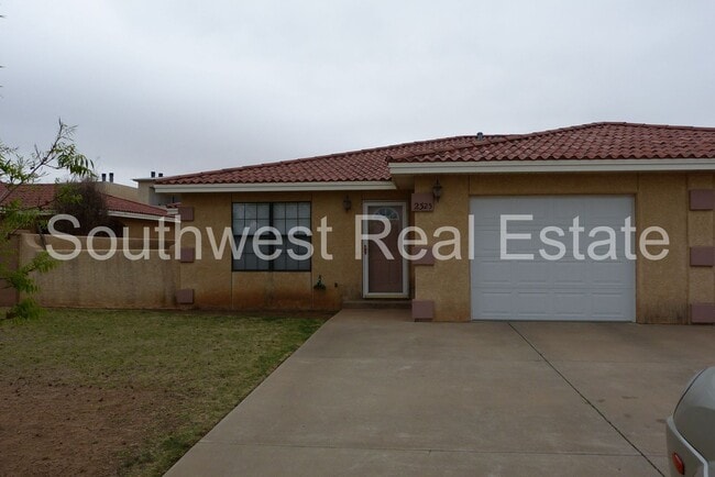 Primary Photo - 2 bedroom 2 bath home.