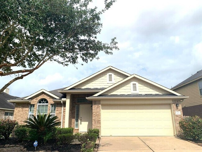Building Photo - 8106 Saragosa Blue Ln