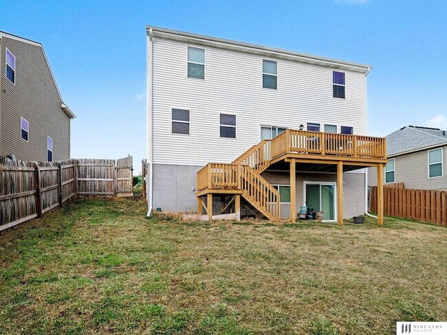 Building Photo - 8417 S 65th St