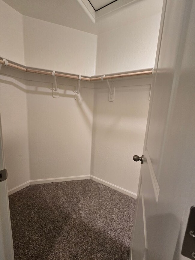 Building Photo - 3 BR 2 BA  available now