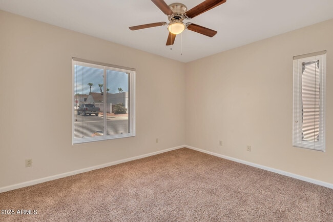 Building Photo - 3309 E Siesta Ln