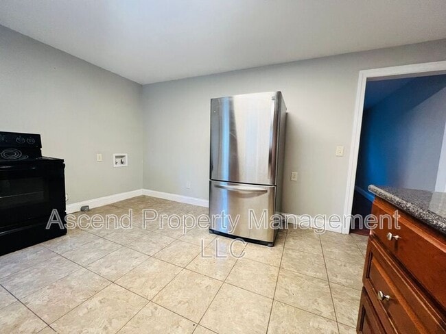 Building Photo - 538 Gadd Rd