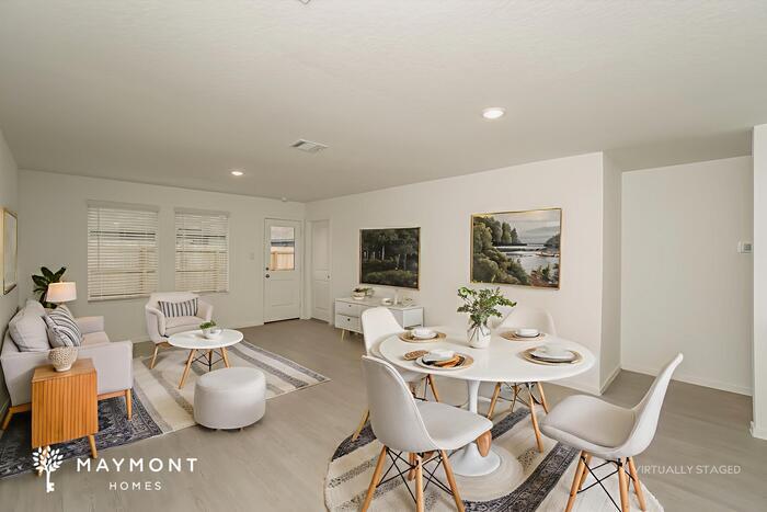 Building Photo - 2416 Shady Grv