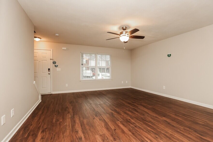 Building Photo - 4031 George Buchanan