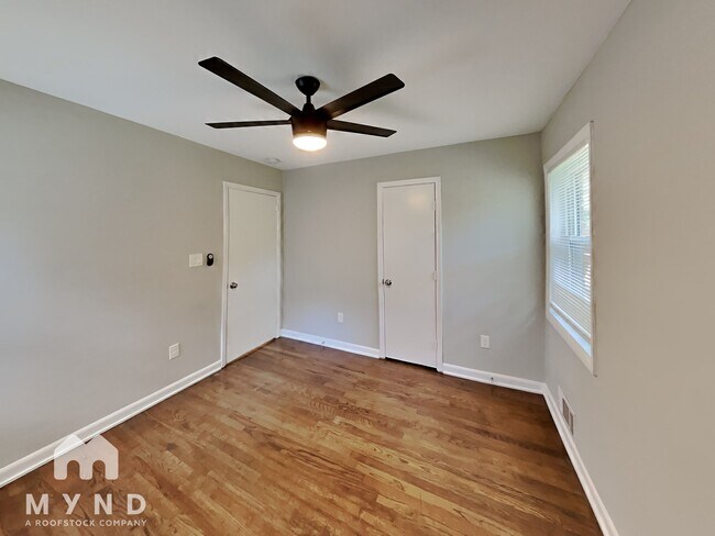 Building Photo - 224 Buchanan Terrace