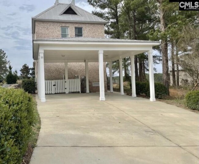 Building Photo - 33 Golden Spur Ln