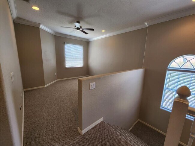 Building Photo - 14315 Huntcliff Park Way