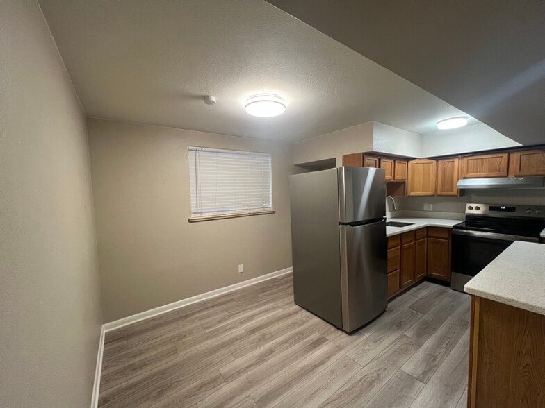 Building Photo - 1265 Ammons St