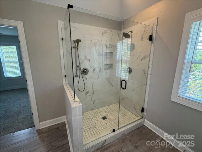 Building Photo - 3011 Waxhaw Crossing Dr