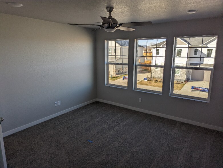 Building Photo - 4450 Barrow Ln