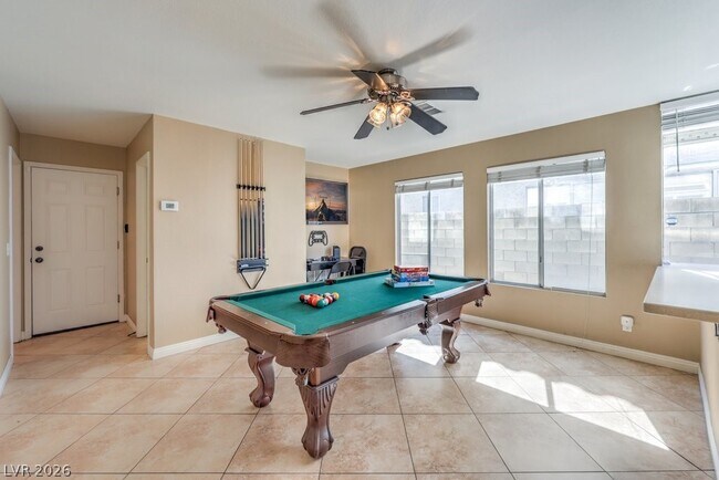 Building Photo - 1918 Pintura Cir