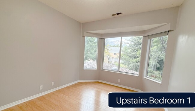 Building Photo - 8017 Showcase Ln
