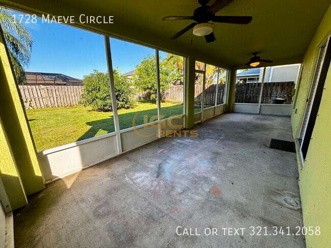 Building Photo - 1728 Maeve Cir