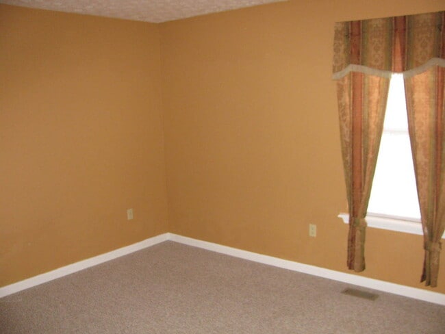Building Photo - 1008 Ironwood Ct