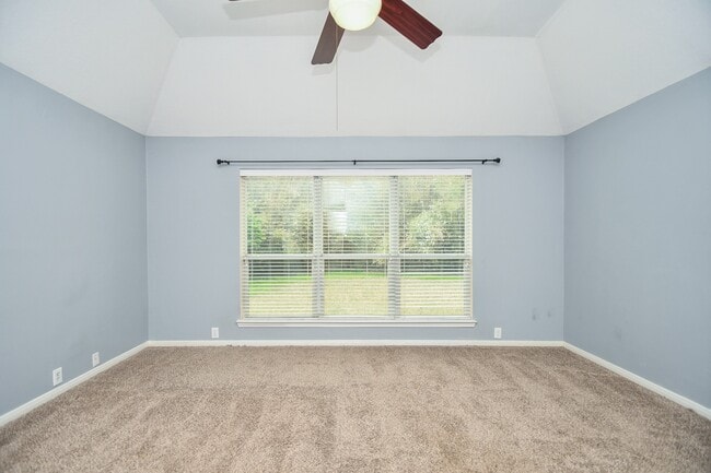 Building Photo - 9004 Sunrise Trail