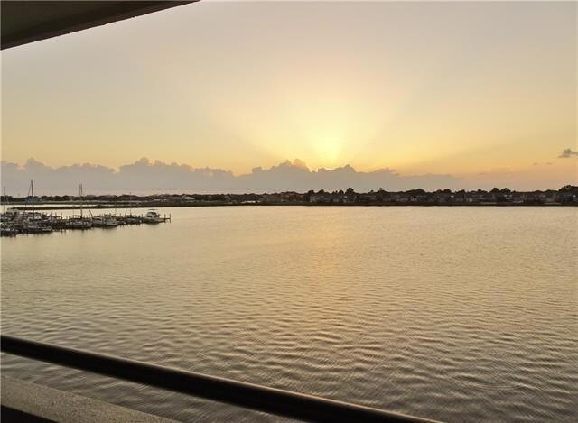 Building Photo - 1580 Harbor Dr