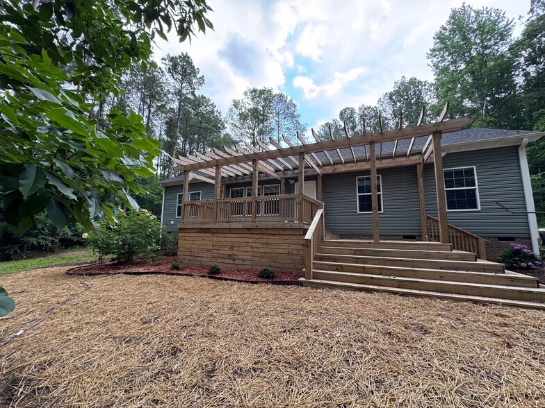 Building Photo - 2424 Buckner Clark Rd