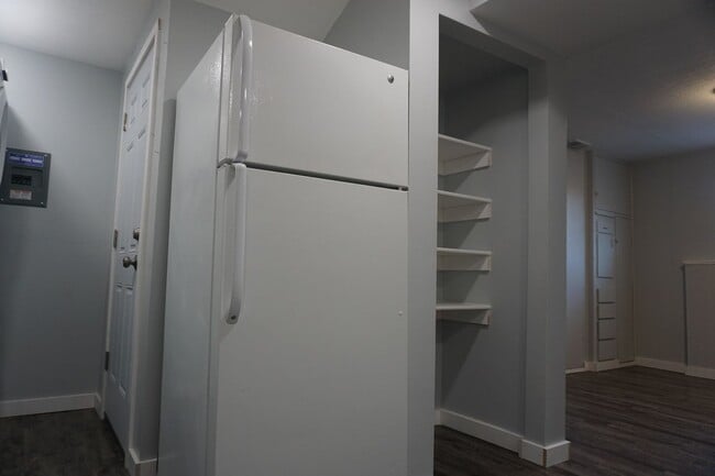 Building Photo - 3706 W Pensacola Cir