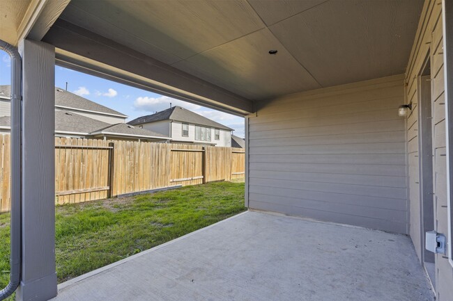 Building Photo - 5299 Cascade Ct