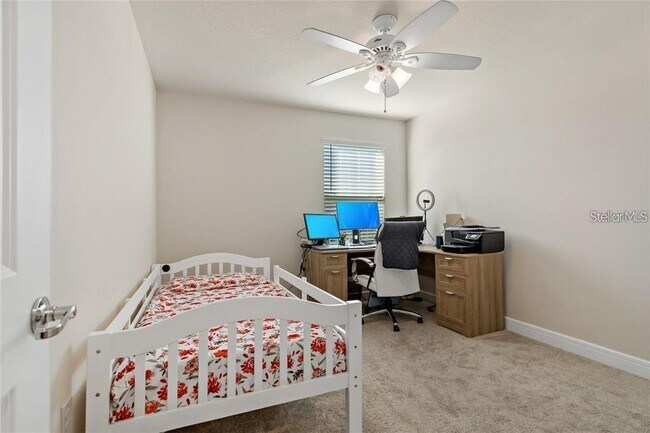 Building Photo - 30555 Thunderbird Dr