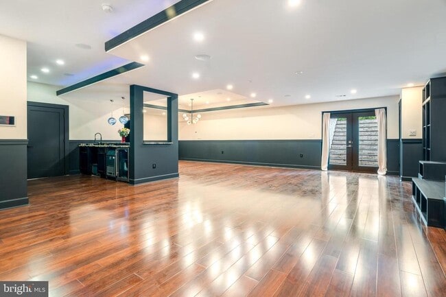 Building Photo - 1065 Northfalls Ct