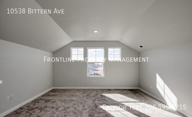 Building Photo - 10538 W Bittern St