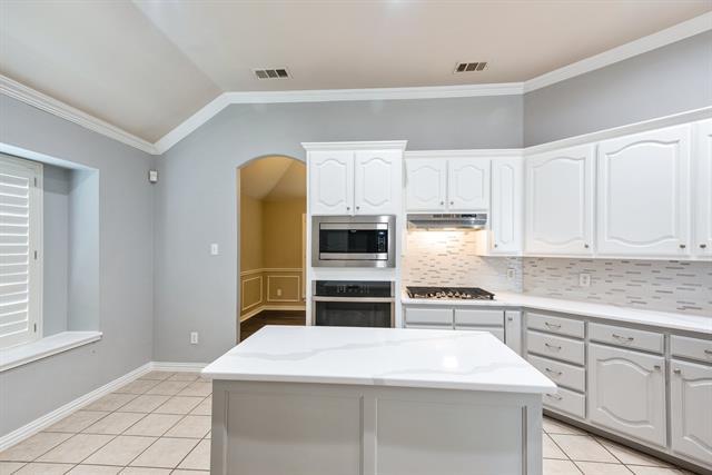 Building Photo - 3603 Sam Rayburn Trail