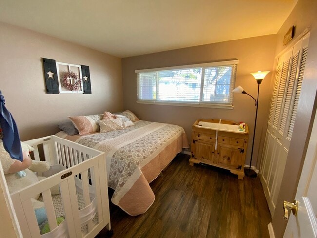 Building Photo - BLOSSOM VALLEY - Beautifully updated condo...