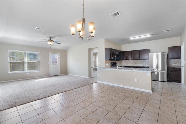 Building Photo - 5905 Montrelia Dr