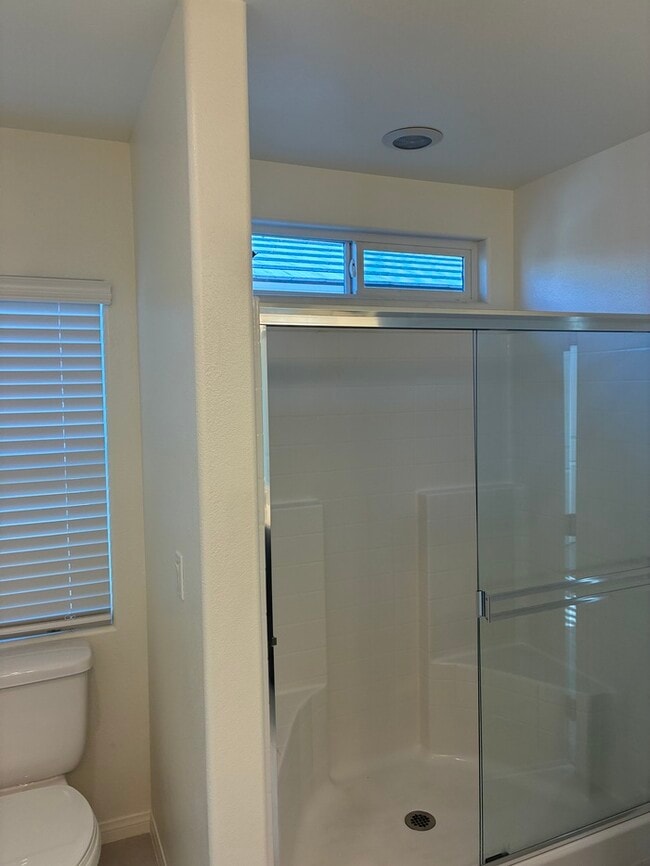 Building Photo - Beautiful 4 Bedroom Home in Southwest Vegas!