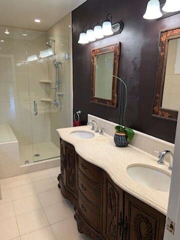 Building Photo - 3441 Red Rose Dr