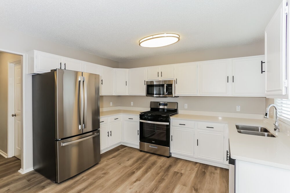 Building Photo - 1631 Chapman St