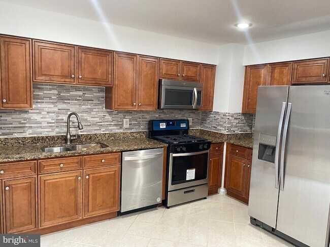 Building Photo - 14817 Winding Loop