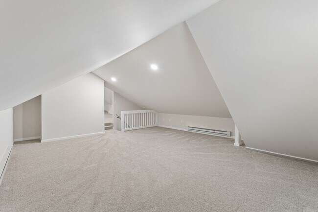 Building Photo - 127 Bell Ave