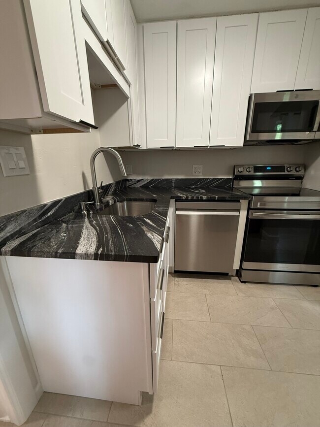 kitchen - 849 58th Avenue Northeast