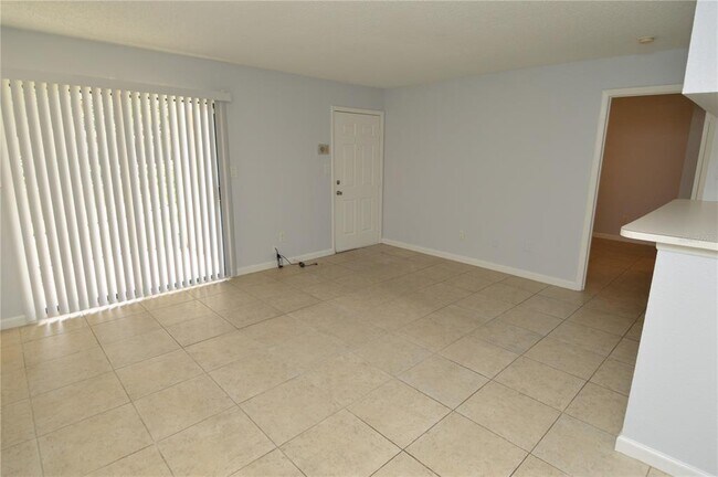 Building Photo - 8645 Fancy Finch Dr