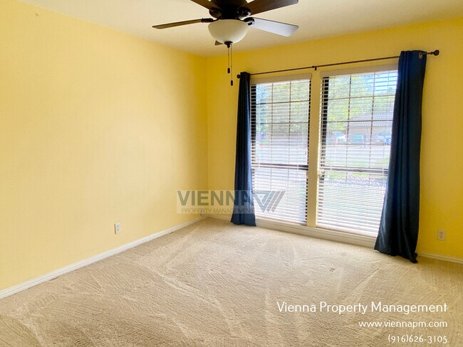 Building Photo - 3539 Buckskin Ct