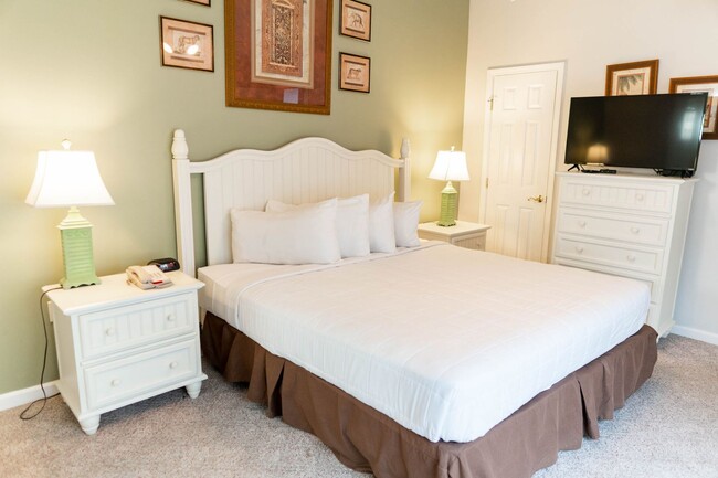 Building Photo - Stunning Beachfront 3-Bedroom Townhome!