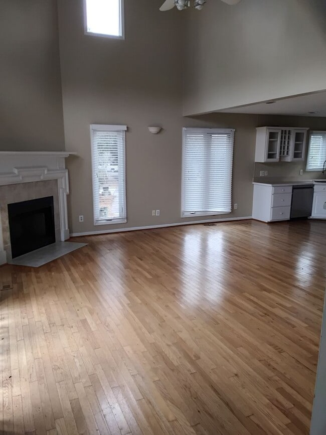 Building Photo - Emerald Isle Gated Community