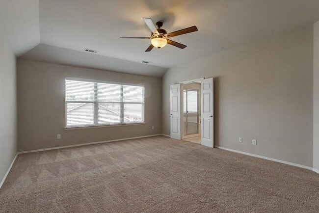 Building Photo - 11949 Grizzly Bear Dr