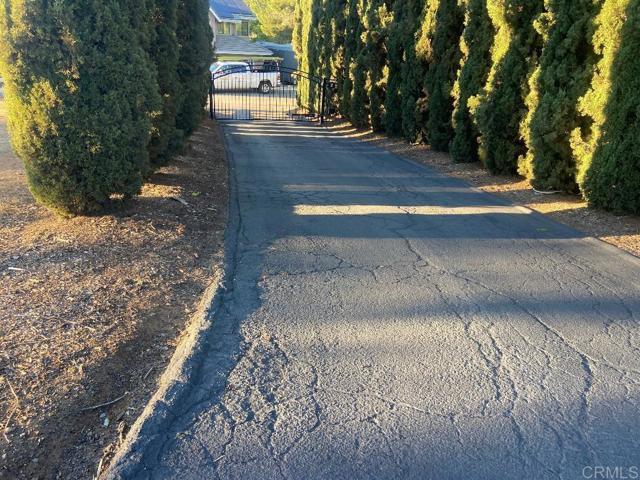 Building Photo - 2426 Suncrest Blvd