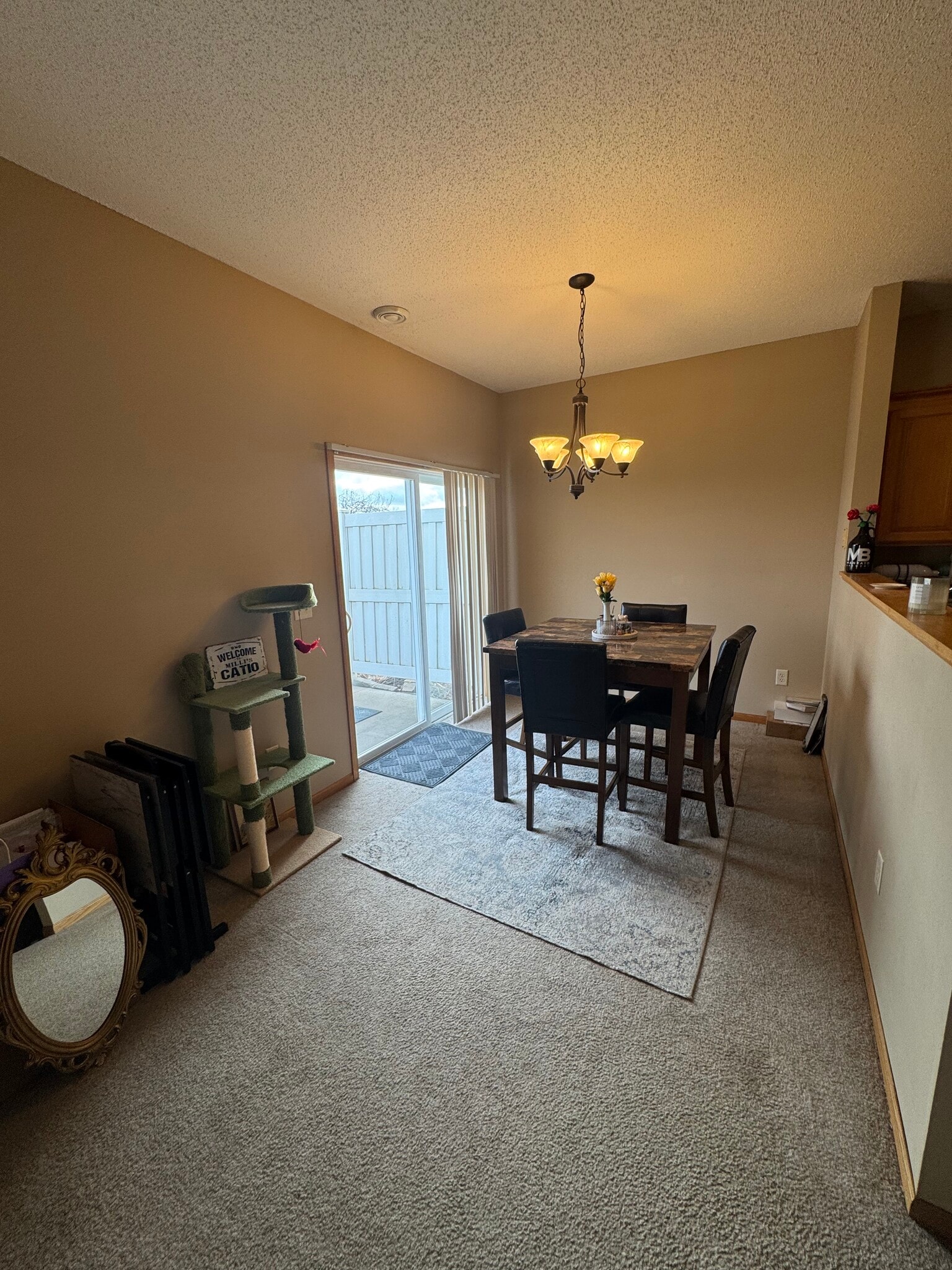 Dining room - 2156 Willow Trail
