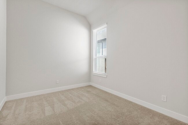 Building Photo - 415 N Hillary Step Pl