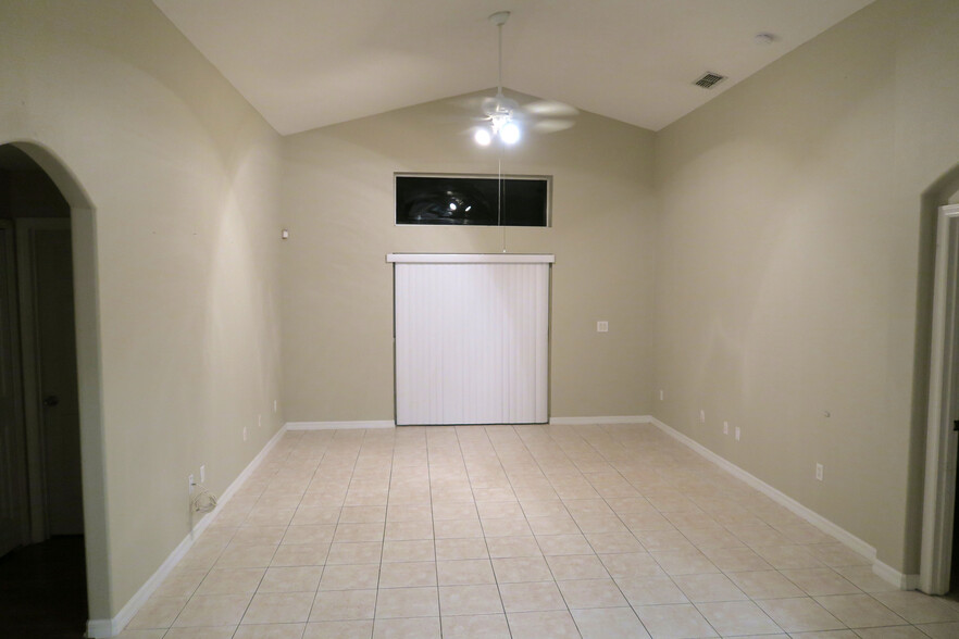 Building Photo - 4325 Pebblestone Court