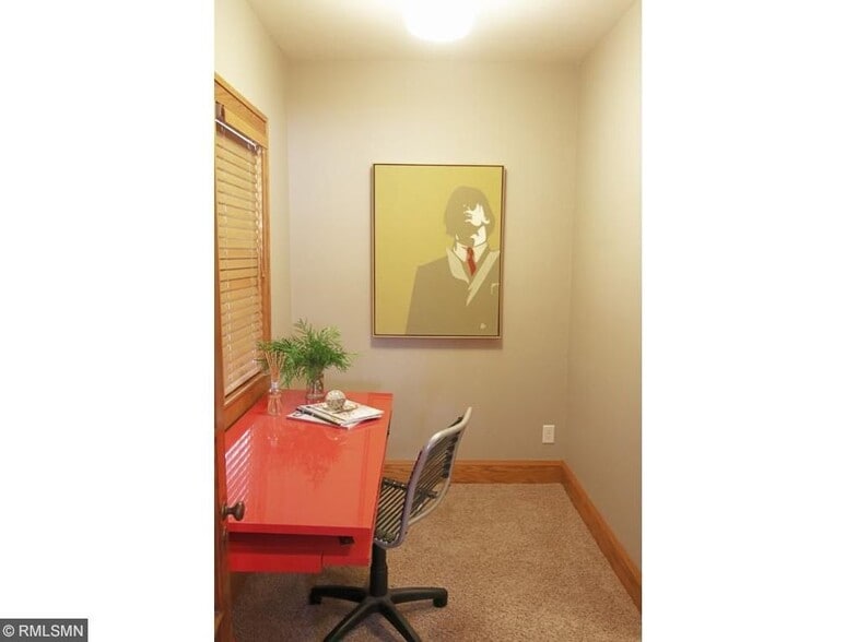 Building Photo - 3536 /3538 Girard Ave S