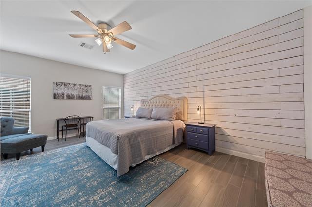 Building Photo - 10520 Canyon Lake View