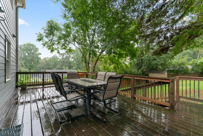 Building Photo - 3135 Alston Dr