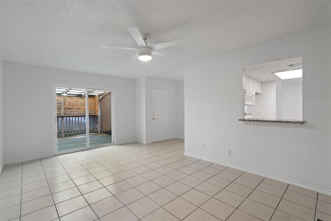 Building Photo - 2602 Alcott Ln