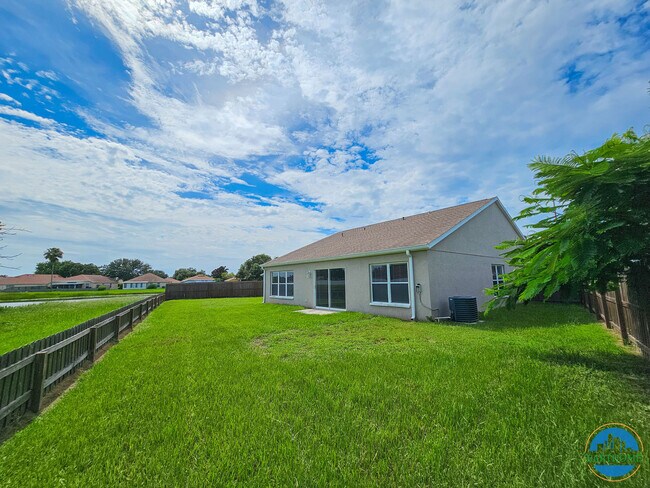 Building Photo - 12506 Vision Way