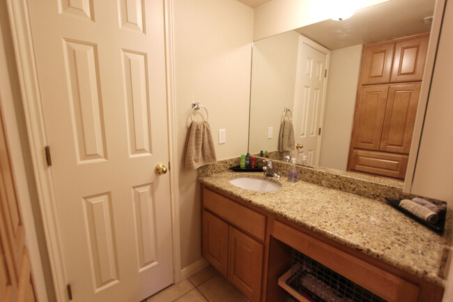 bathroom - private vanity - 1500 E Side Dr